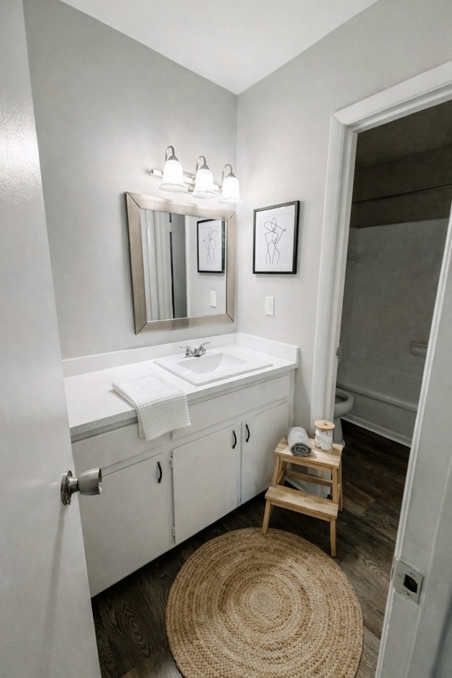 Building Photo - SPRING MOVE-IN SPECIAL - Reduced Rates on ALL Floorplans + Apply & Receive Approval by 02/28/26 e...