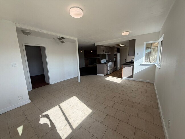 Building Photo - Spacious 4-Bedroom Home on Expansive Lot in the Outskirts of Elk Grove- MORE PHOTOS TO COME!