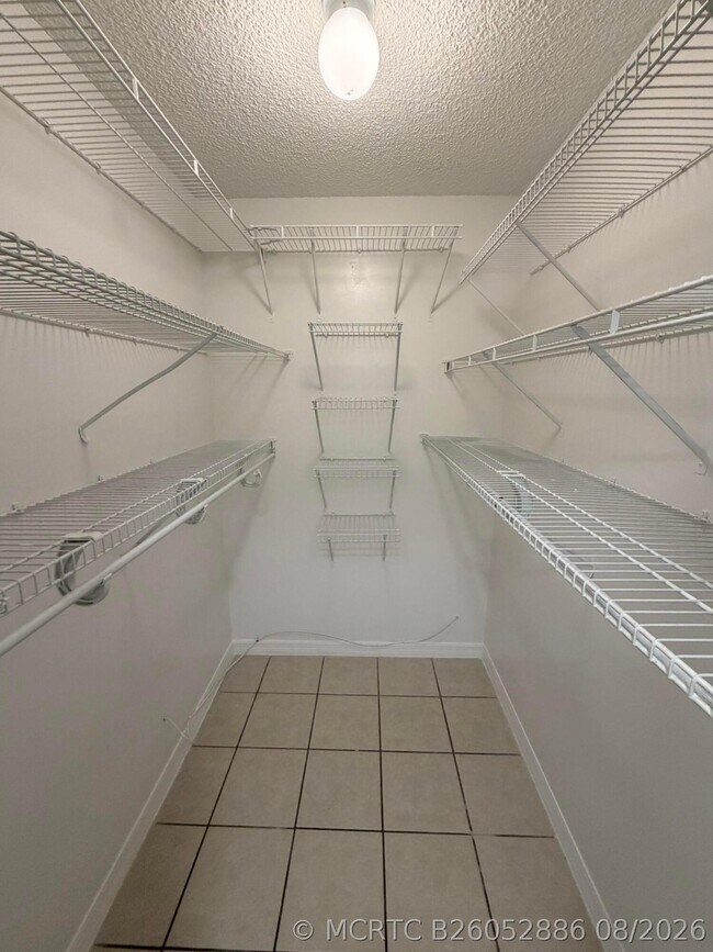 Building Photo - 11289 SW 18th Ct