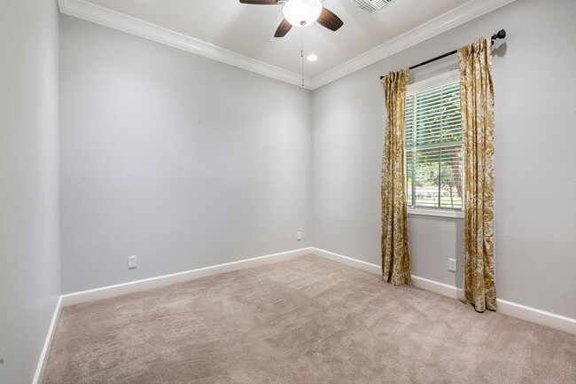 Building Photo - Gorgeous and spacious home in Gilbert, AZ!