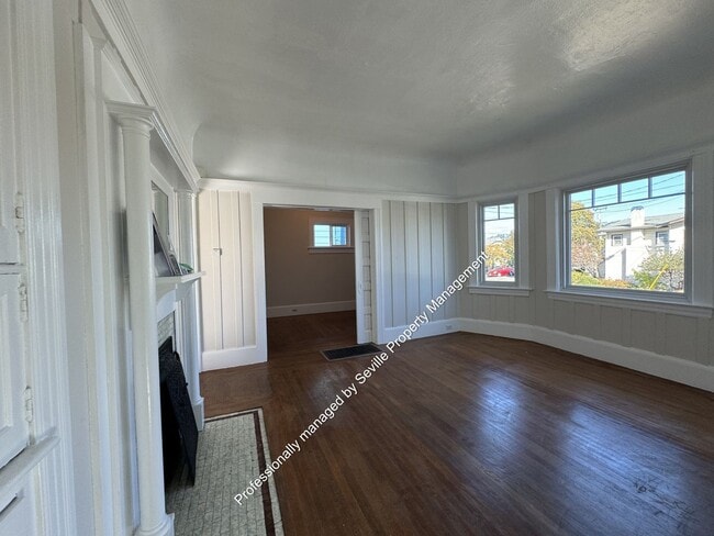 Building Photo - MOVE-IN READY 2+BR House in Prime NOBE neighborhood