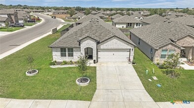 Building Photo - 801 Cinnamon Teal