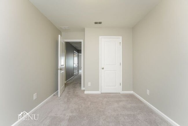 Building Photo - 3118 Journal Ct