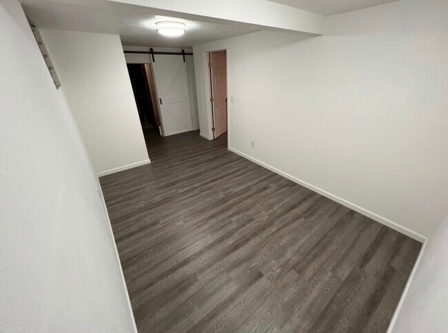 Building Photo - 14517 Sunnyside Ave N