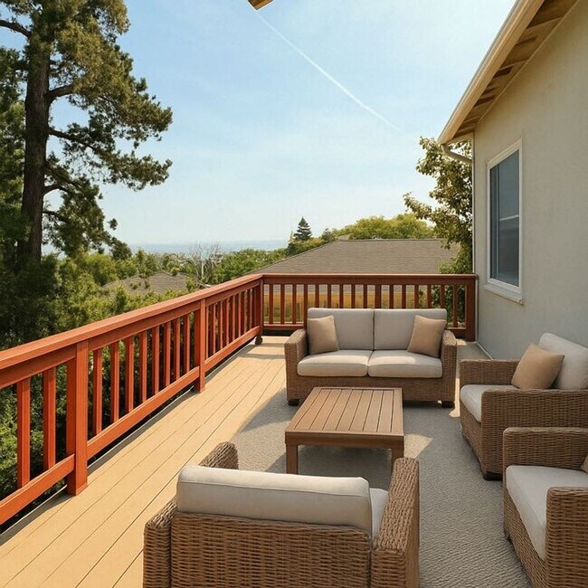 Building Photo - Attractive Mid-Century Modern Dimond Distr...