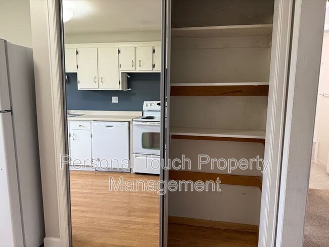 Building Photo - 1828 14th St S