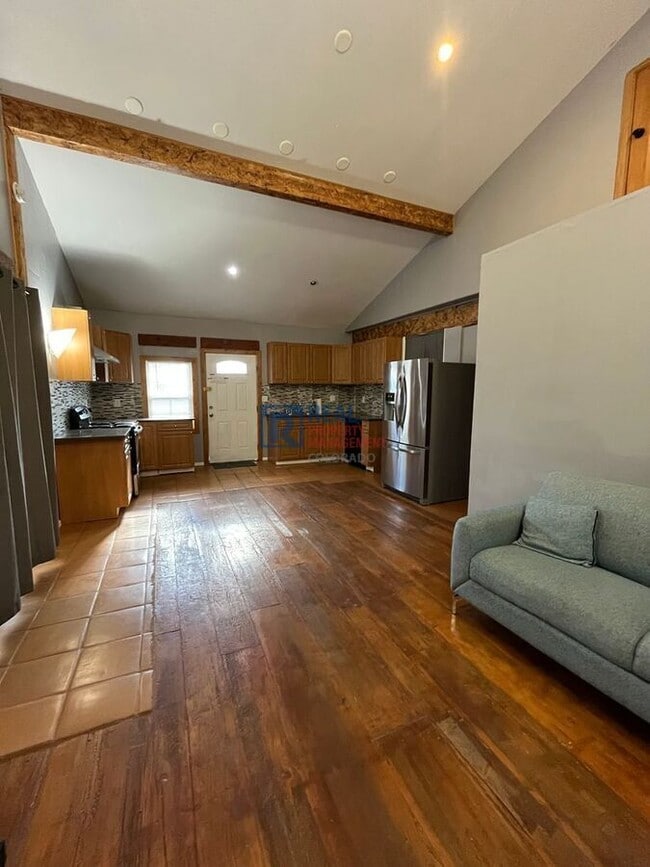 Building Photo - 1470 S Quitman St