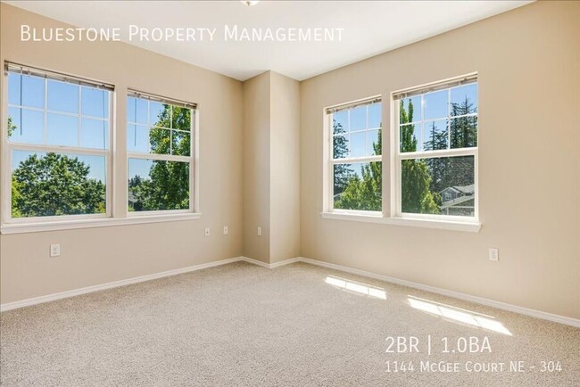 Building Photo - 1144 Mcgee Ct NE
