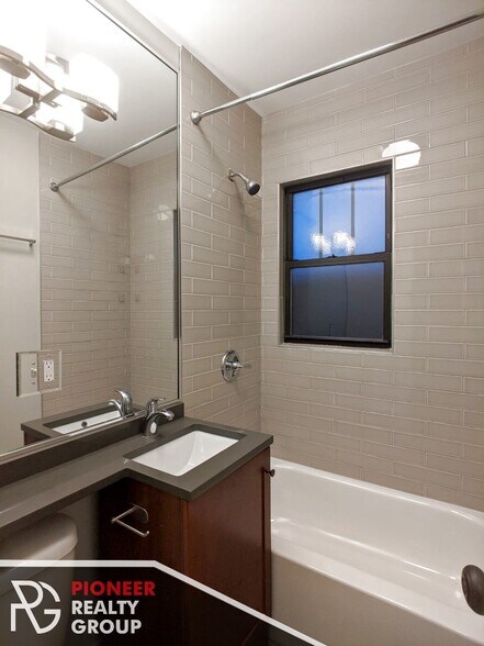 Building Photo - 2907 N Mildred