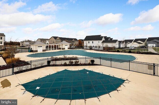 Building Photo - 13905 Bufflehead St