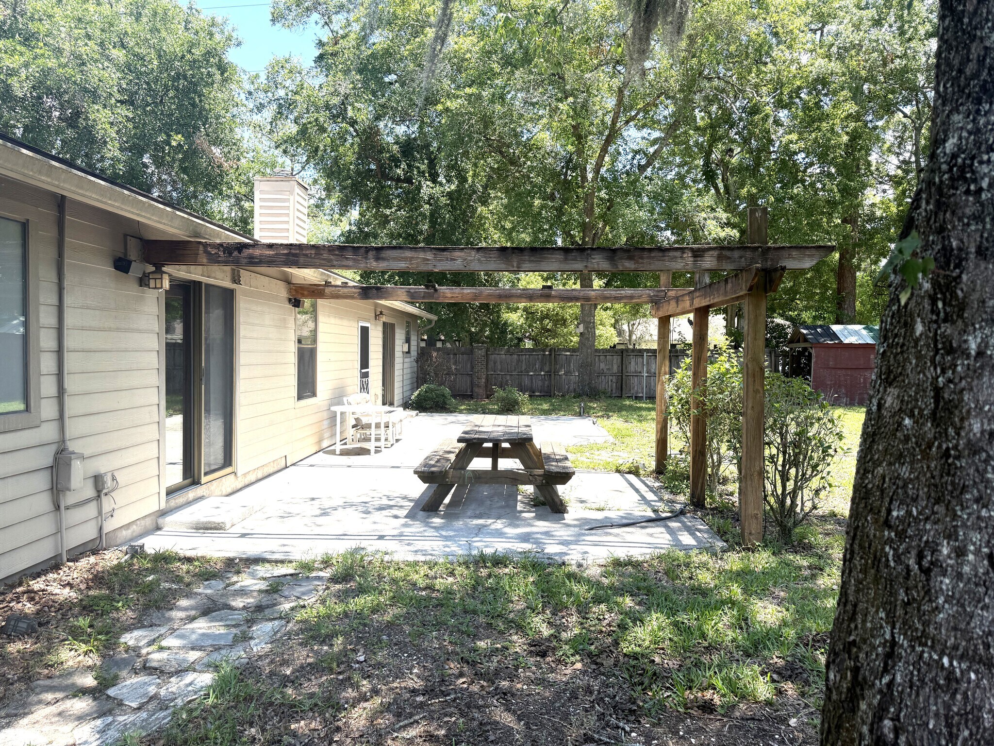 Building Photo - 3956 Cedar Cove Ln