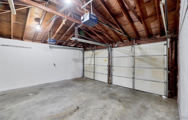 Building Photo - 815 Montmartre Ct