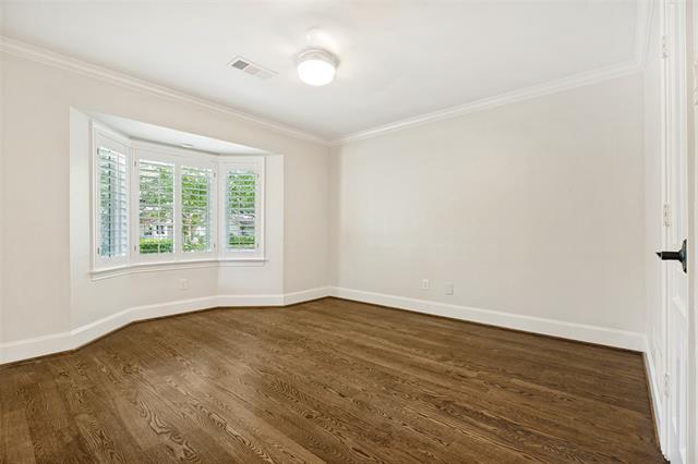 Building Photo - 6544 Valleybrook Dr