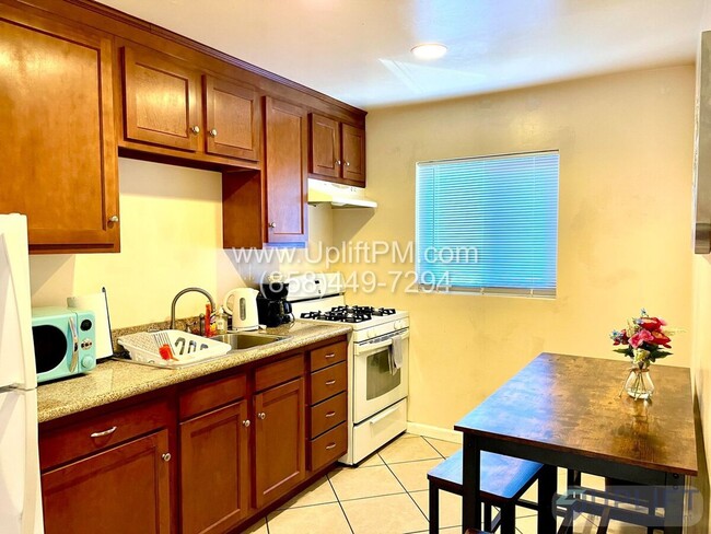 Building Photo - 4122 Gamma St