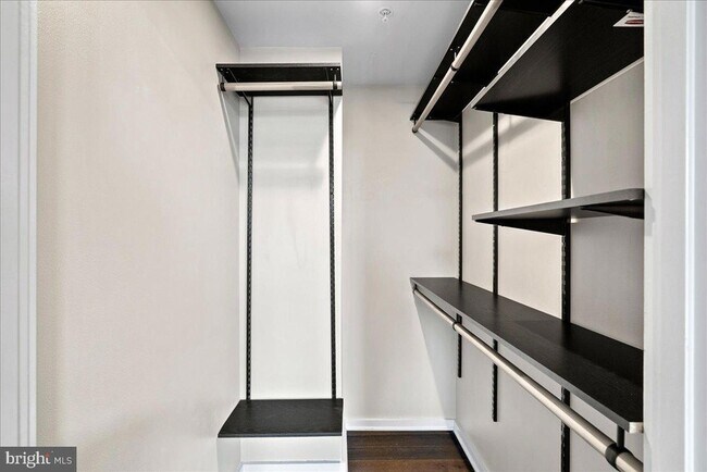 Building Photo - 3409 Wilson Blvd