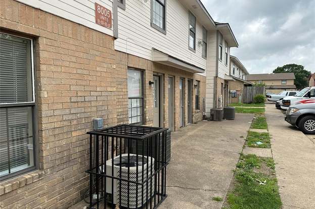 Building Photo - 8005 Rothington Rd