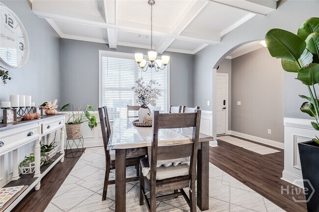 Building Photo - 114 Sams Dr