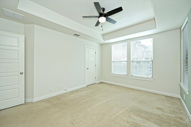 Building Photo - 2101 Rivers Edge Way