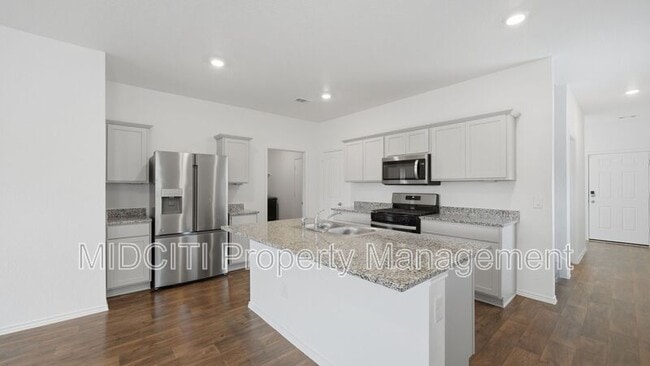 Building Photo - 255 Granary Dr