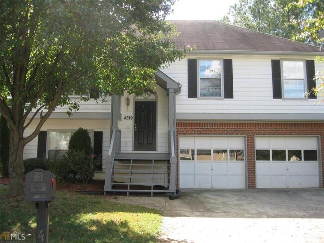 Primary Photo - Welcome Home! 3 Bedroom 2.5 Bath Home loca...