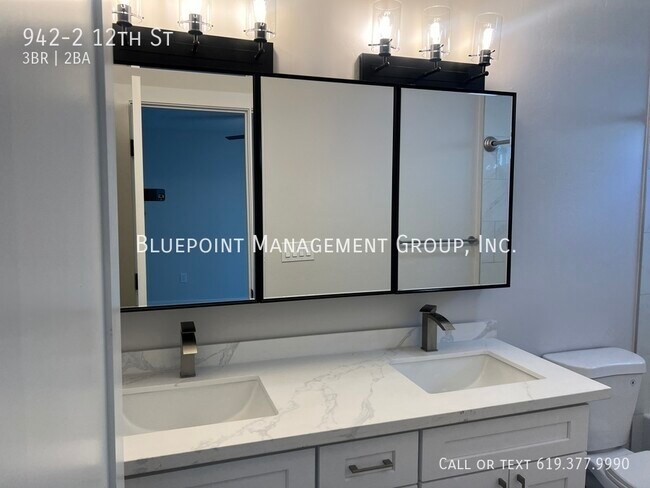 Building Photo - 942 12th St