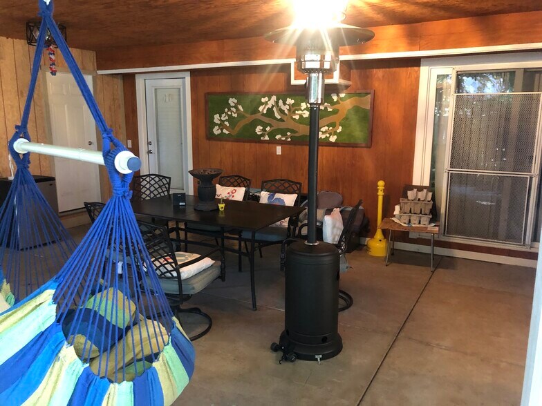 back patio - 135 Bixby St