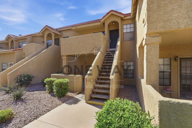 Building Photo - 1126 W Elliot Rd