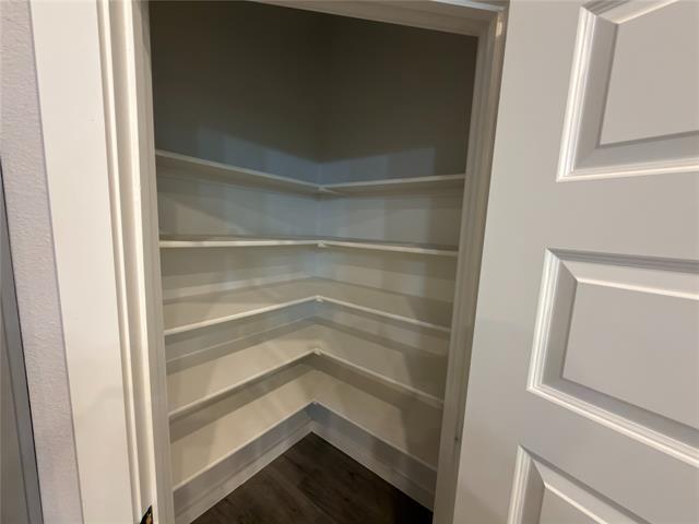 Building Photo - 3102 Bunting Dr