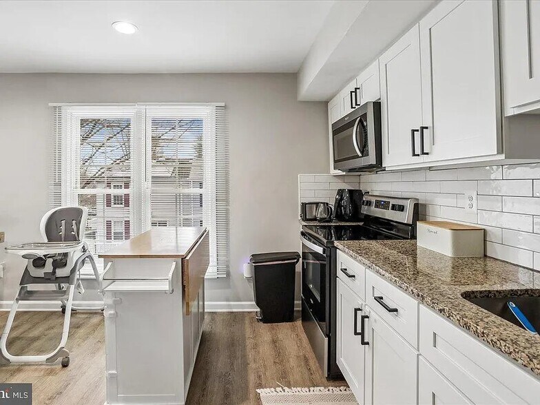 Building Photo - 13036 Mill House Ct