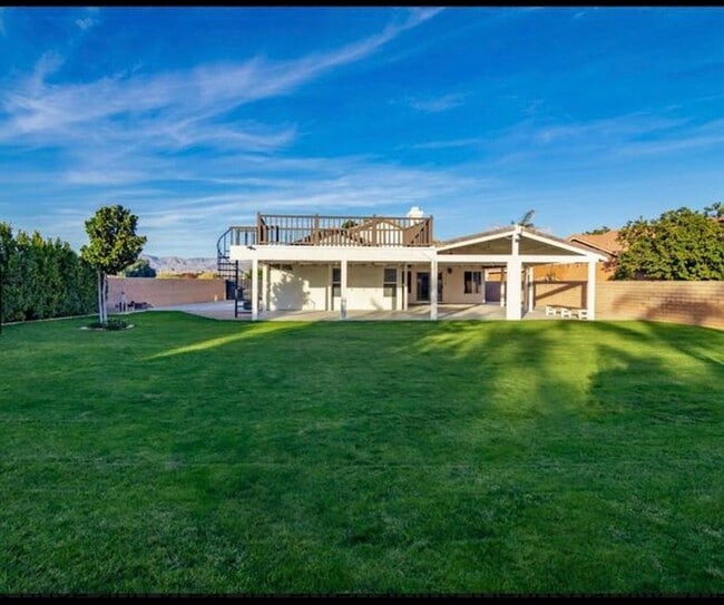 Building Photo - 80265 Moonshadow Dr