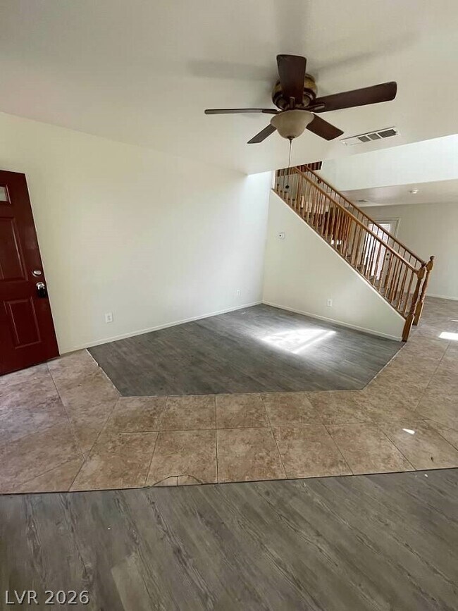 Building Photo - 8829 Cornwall Glen Ave