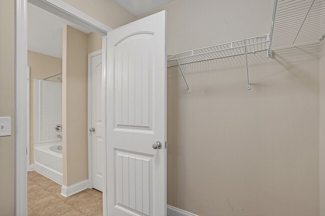 Building Photo - 190 Canyon Oak Loop