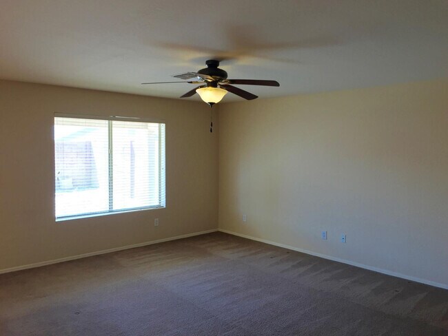 Building Photo - 21827 W Cocopah St