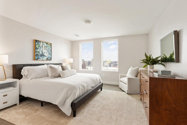 Building Photo - Peridot