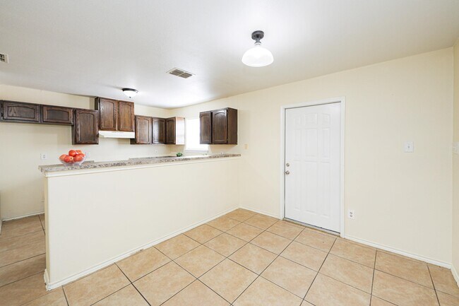 Building Photo - 4203 Marla Dr