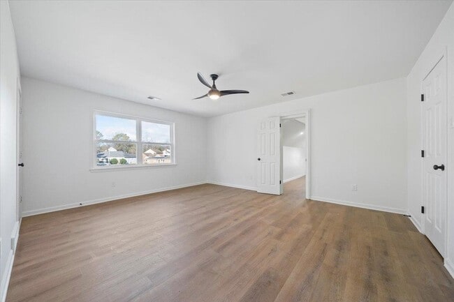 Building Photo - 1676 Miller Farms Rd