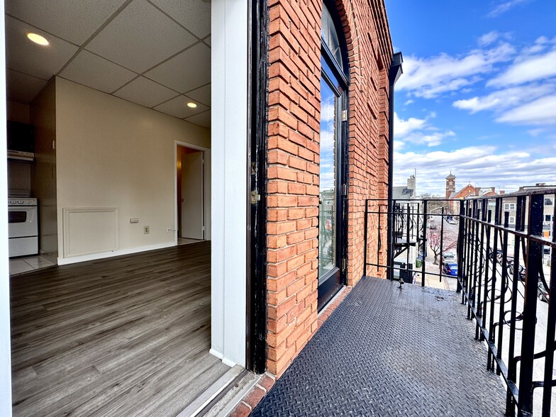 Primary Photo - 222 Albemarle St