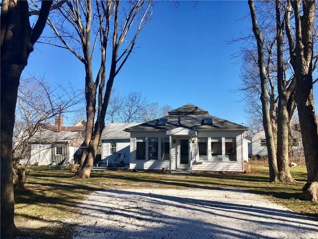 Primary Photo - 20 Lawton Ave