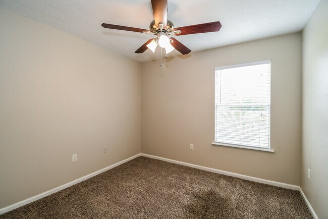 Building Photo - 11543 Bonnie Lakes Ct