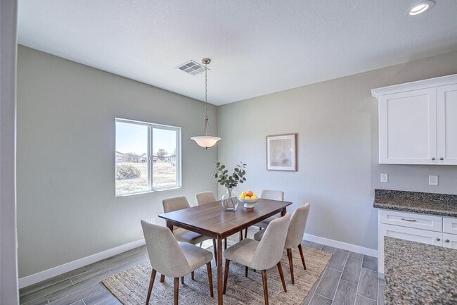 Building Photo - 10261 W Concordia Dr