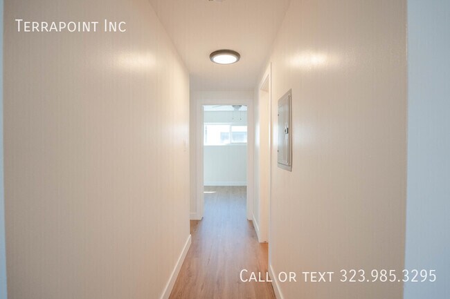 Building Photo - 825 W 167th St