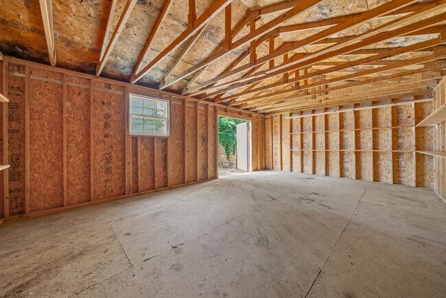 Building Photo - 3851 Man O War Blvd