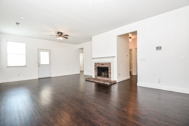 Building Photo - 2911 Copper Cliff Dr