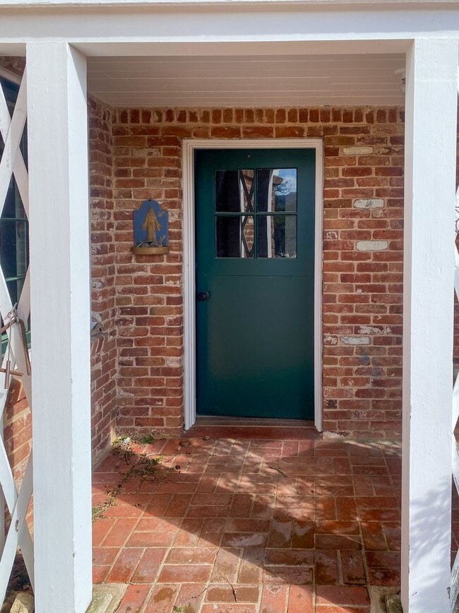Building Photo - Studio with Carmel Hill Views - Available ...