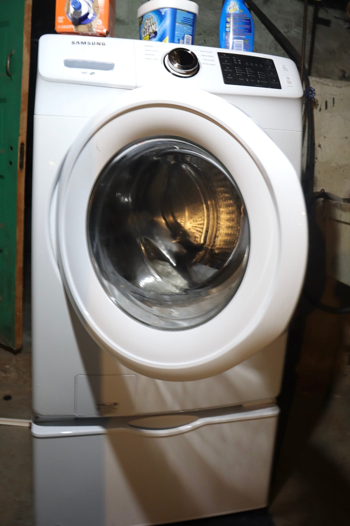 Building Photo - 618 Adams Street NE