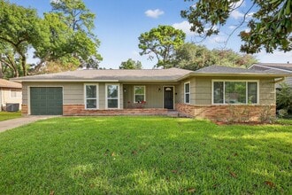 Building Photo - 9614 Panola Way
