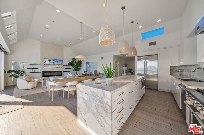 Building Photo - 26508 Latigo Shore Dr