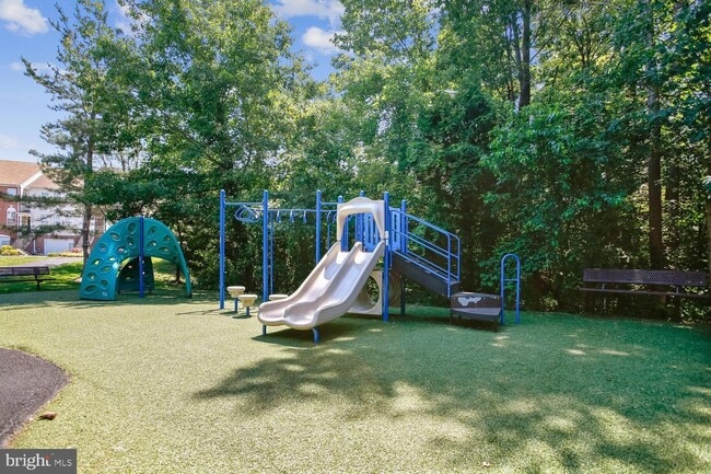 Building Photo - 6610 Hunter Creek Ln