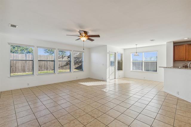Building Photo - 15944 Avenel Way
