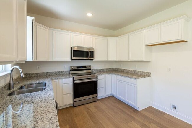 Building Photo - Welcome to Terra Vista located in Hardin V...